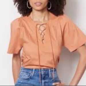 Evereve “Allie” L Peach Lace-Up Top Poplin